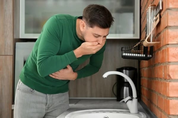 Mách bạn 8 cách chữa buồn nôn sau khi uống bia nhanh chóng