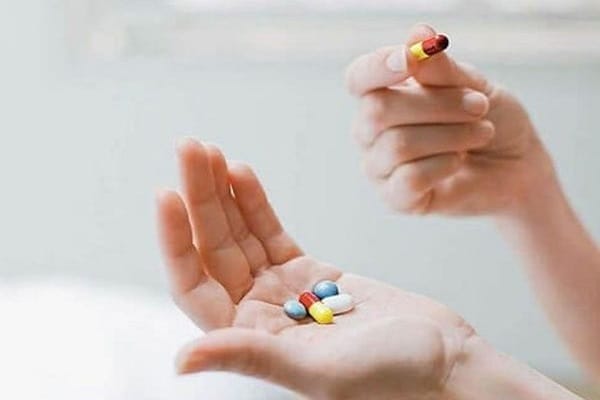 [GIẢI ĐÁP] Uống nhiều loại thực phẩm chức năng cùng lúc có sao không?