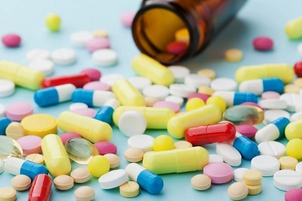 Lưu ý khi sử dụng thuốc điều trị cảm lạnh